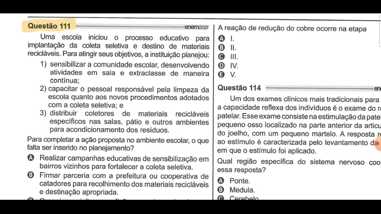 Thumbnail: ENEM 2021 - QUÍMICA  - Uma escola iniciou o processo educativo para a implantação da coleta...