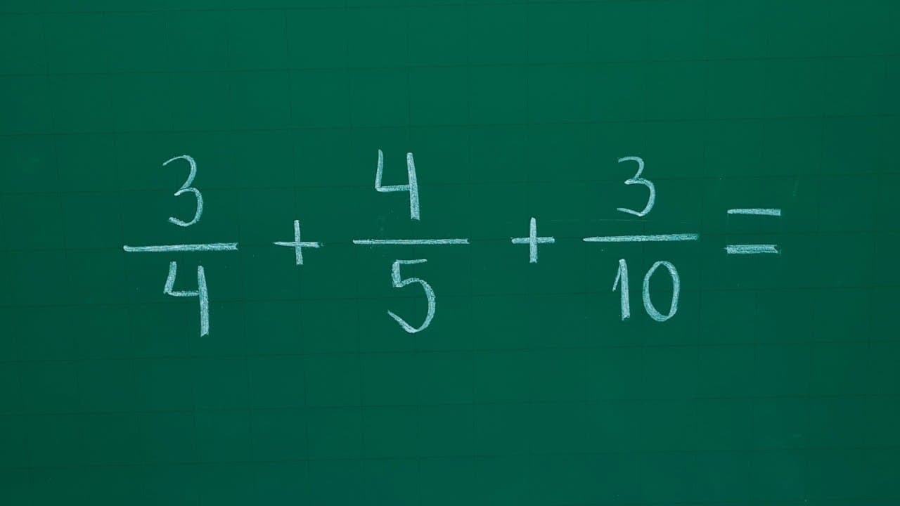Thumbnail: ADIÇÃO DE FRAÇÕES COM DENOMINADORES DIFERENTES - Professora Angela Matemática