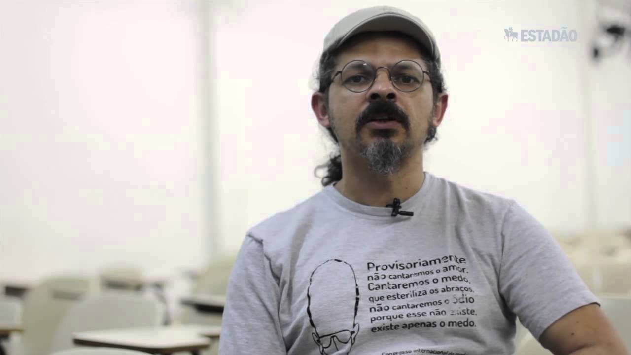 Thumbnail: Professor de Português e Literatura fala sobre temas que podem cair na Fuvest