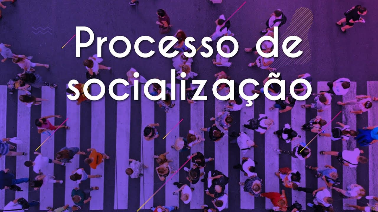 Thumbnail: Processo de socialização - Brasil Escola