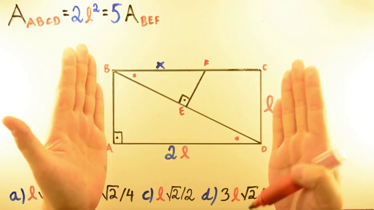 Thumbnail: Bem CLÁSSICA FUVEST 2008 - Matemática 36 - Semelhança das Áreas - 1ª fase - Aulas A+ Resolv
