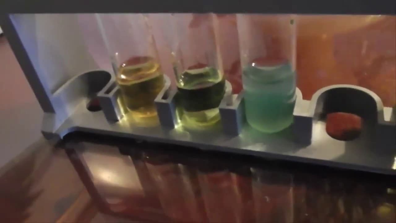Thumbnail: Estamos bebendo ÁCIDO!! (Experimento de Química)