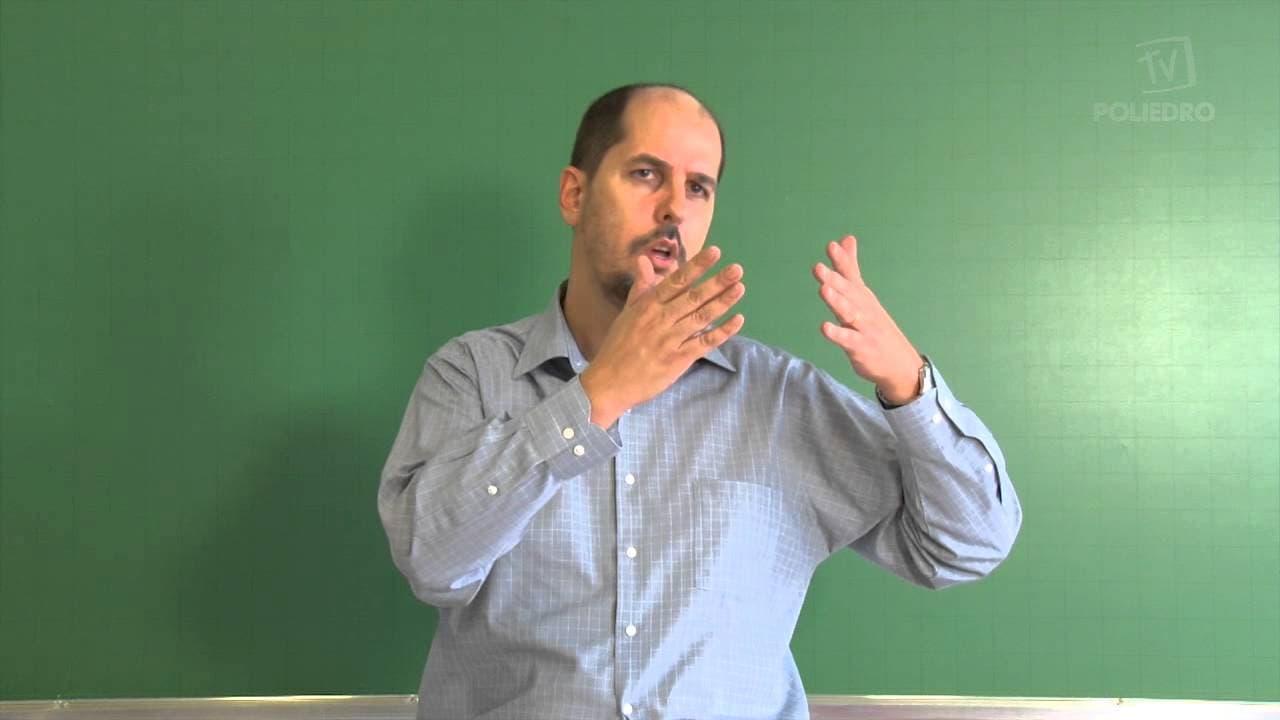 Thumbnail: Videoaulas Poliedro | Enem | Por que somos contemporâneos dos europeus do século XVIII?