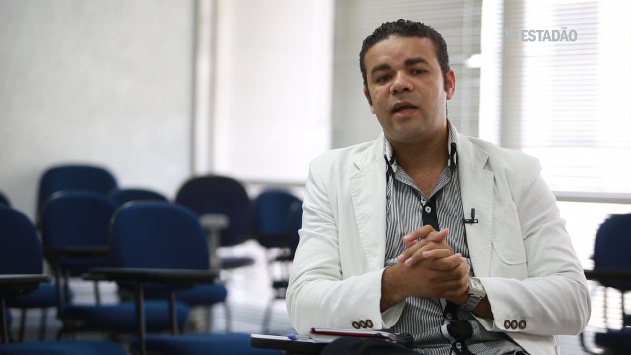 Thumbnail: Professor de Inglês dá dicas para estudar para a Fuvest