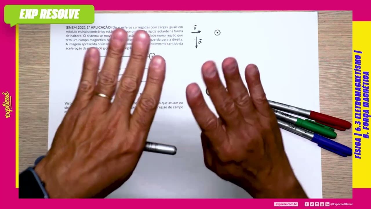 Thumbnail: DUAS ESFERAS CARREGADAS COM CARGAS IGUAIS EM MÓDULO E SINAIS CONTRÁRIOS (...) | ELETROMAGNETÍSMO